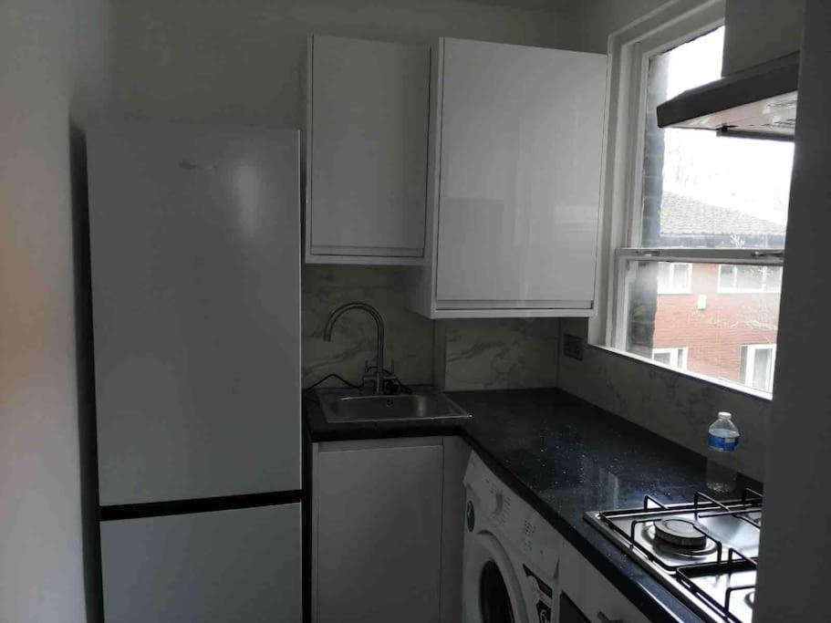 Апартаменты Cosy Entire Flat In Kings Cross Лондон Экстерьер фото